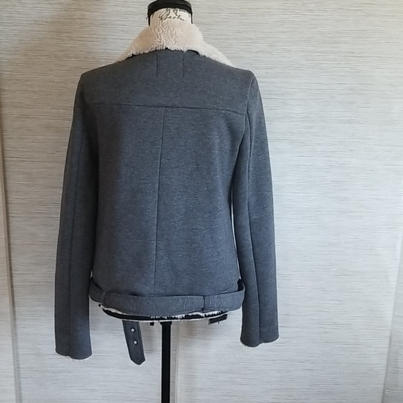 Jacket - Picture 3 of 3